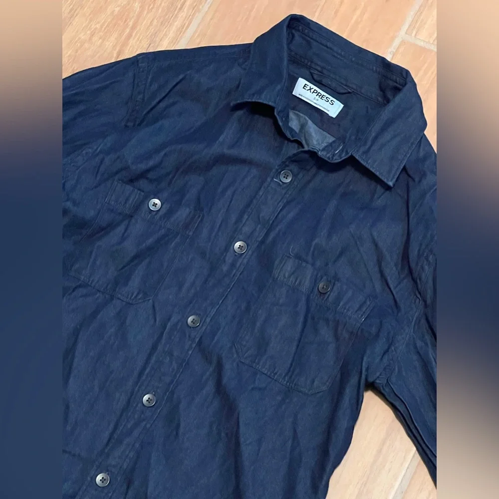 Express Men’s Dress Shirt - Picture 2 of 2